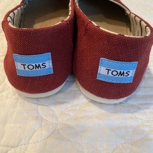 Toms espadrilles
